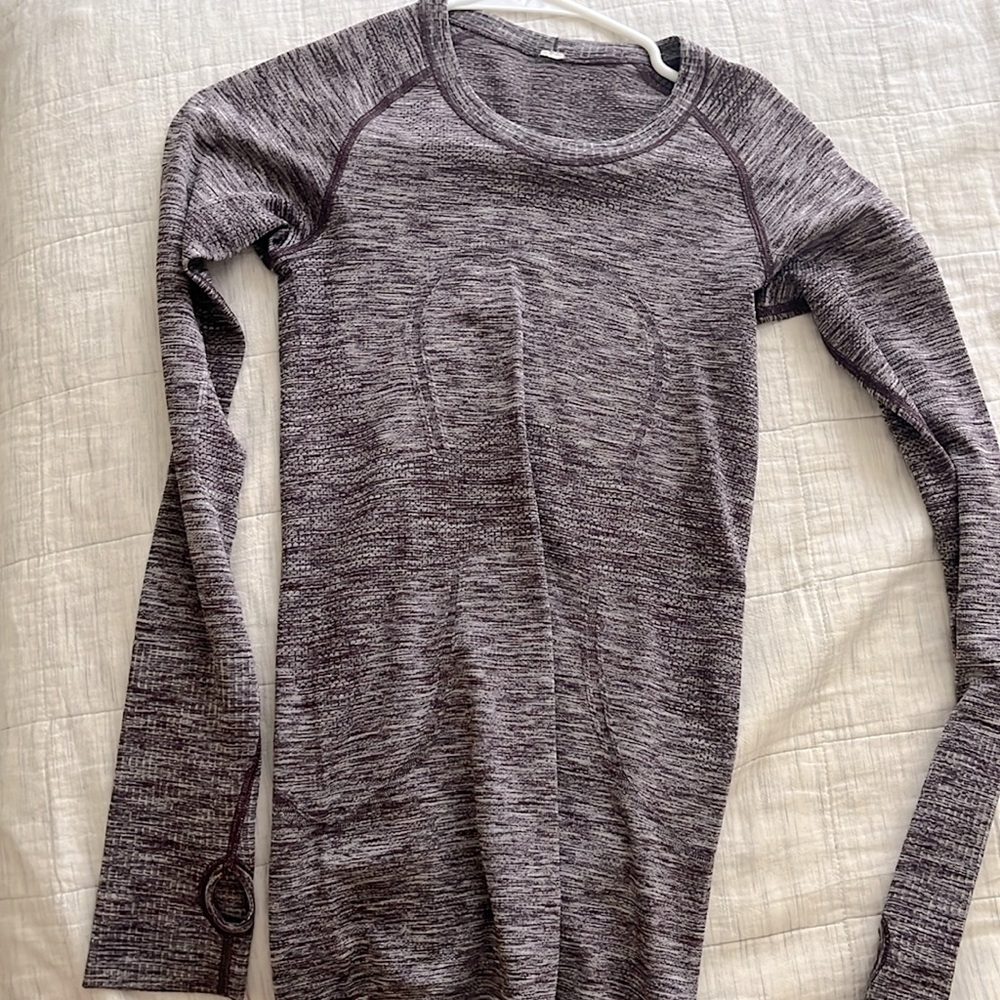 Lululemon Swiftly tech